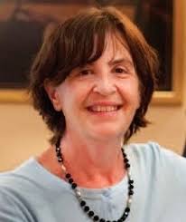 Songwriter Loretta comes up Trumps!