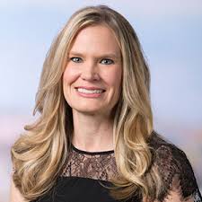 Krista Estes's Instagram, Twitter & Facebook