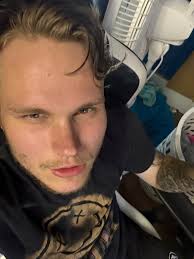 How to clean grease from deck railing?