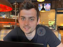 Zaginął 27-letni Ernest. Policja i bliscy proszą o pomoc w poszukiwaniach! 