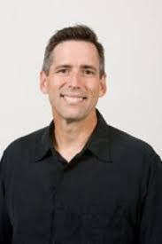 Kerry Larsen's Instagram, Twitter & Facebook