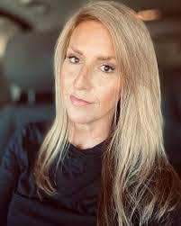 Larry Acuff's Instagram, Twitter & Facebook