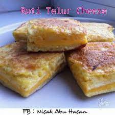 For making the roti telur, first, oil your palms and the work surface lightly. Sebelum Roti Expired Baik Buat Roti Telur Cheese 4 Menu Lain Untuk Anak Makan Memang Sedap Keluarga