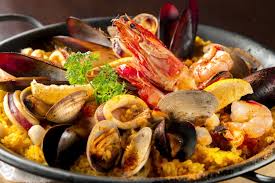 La cocina española tiene influencia de diferentes civilizaciones, y su tierra y clima produce buenísimos productos. Los 10 Platos Tradicionales De La Cocina Espanola Cocina Y Vino