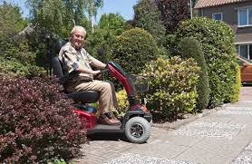 Is a 4mph midsize comfort mobility scooter is class 2 and suitable for pavement or indoor use, but also on paths or in parks. Best Mobility Scooter 2021 Ultimate Guide Mobility Help