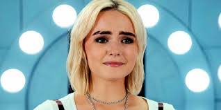 Ruby Russell's Instagram, Twitter & Facebook