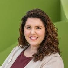 Diana Comerford's Instagram, Twitter & Facebook