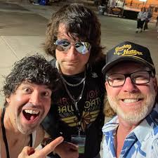 Yacht rock artists for Super Bowl halftime show?