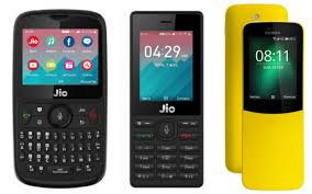4g, 8 gb inbuilt, 240 x 320 px display, memory card supported, 2.4 inches. Jiophone 2 Vs Nokia 8110 4g Vs Jio Phone Affordable 4g Phones Compared For Price Features Specifications Mysmartprice