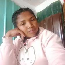 VAVAKA FANGATAHA AMIN'NY FIANAKAVIANA MASINA. JESOA O!, Zanak'Andriamanitra  sy Zanak'i Masina Maria, tahio ny fianakavianay. Amporisiho aminay  amim-pitiavana ny firaisan-kina sy ny fiadanana ary ny fifankatiavana izay  hitanareo tao amin'ny ...