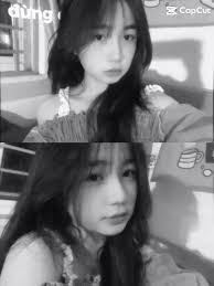 Tina Bowyer's Instagram, Twitter & Facebook