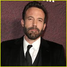 Ben Affleck Seen Without Wedding Ring Amid Rumors of Tension With Jennifer  Lopez