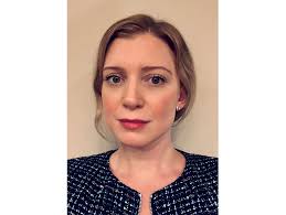 Laura Blume's Instagram, Twitter & Facebook