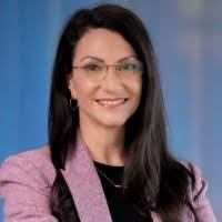 Laura Harder's Instagram, Twitter & Facebook