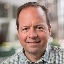 Tom Whitlow's Instagram, Twitter & Facebook