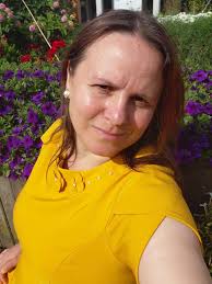 Hello 👋 I'm divorced 💔 I like older men, I'm hoping to find a single man  between 30 and 70 years old. I don't care where you're from just give me a