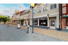 Kristianstad centrum syfte är att på ett konstruktivt och samlat sätt föra en dialog med kristianstads kommuninvånare och alla besökare i kristianstad om vad som krävs för. Ostra Storgatan 45 Centrum Kristianstad Ledig Lokal