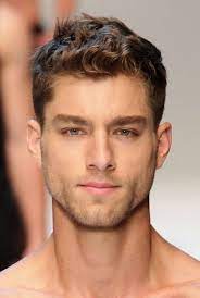 When it comes to medium length hair, for some men it's just right. Pin By Gregory On Men Hairstyles Mens Hairstyles Curly Curly Hair Men Mens Hairstyles Short