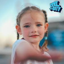 I supported Cardiff watching a strike force of Chris pike an carl dale. My  dad took me to so many games. Closest we went to going bust was under Sam  hamman so