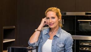 Fernanda serrano recusa falar sobre o novo namorado. 4ysl9awi Rcvbm