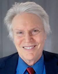 Dream Job" Episode #1.1 (TV Episode 2011)