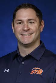 2006 OVC CHAMPIONS • 2018 UT MARTIN FOOTBALL GUIDE • FIVE-TIME SGT. YORK  TROPHY