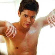 Pic Post ที่โพสท์โดย Boyfriendtoo