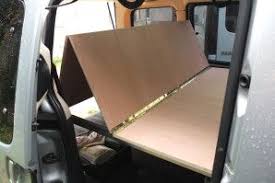 Amenagement D Un Peugeot Partner 2002 Cannalight Kangoo Amenage Peugeot Partner Amenagement Camping Car