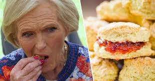 According to a recent study by yougov, scone (pronounced gone), is the mostly commonly used version and is preferred by 51% of the population. The Correct Way To Pronounce Scone Is Scone Unilad