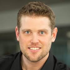 Gareth Crook (@graphicquarter)