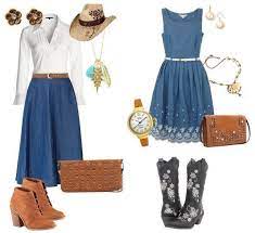 People in western nations too have begun wearing kurtas. Cowgirl Outfit Ideas 25 Ideas On How To Dress Like Cowgirl Wedding Attire Guest Guest Outfit Wedding Guest Outfit