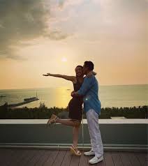 Các thông tin mới nhất về chi bao va vo ly thuy chang, những hình ảnh, bài viết độc đáo và tin tức xoay quanh chi bao va vo ly thuy chang liên tục được cập nhật tại thethaovanhoa.vn. Dáº«n Báº¡n Gai Kem 16 Tuá»•i Ra Máº¯t Vá»£ CÅ© Va Con Trai Chi Báº£o Lam Ä'iá»u Hiáº¿m Co Sau Ly Hon