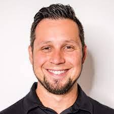 Chris Riner's Instagram, Twitter & Facebook