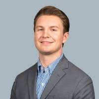 Travis Henley's Instagram, Twitter & Facebook