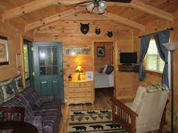 Vacation homes and cabin rentals are recommended to experience the town. 0hzzljb5bwk Mm