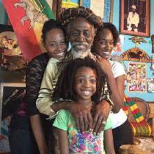 Bunny wailer has passed away at the age of 73. Bunny Wailer His Family More Fantastic Pictures And Videos Of The Wailers On Https De Pinterest Com R Black Music Artists Reggae Artists Roots Reggae