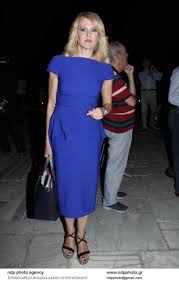 «την απιστία τη συγχωρώ αρκεί να μην τη μάθω. H Marina Patoylh Me Gorgone Forema H 8eodwra Tzakrh Me Foystani Ths Megkan Markl Kosmikes Emfaniseis Sto Hrwdeio Zwh Iefimerida Gr