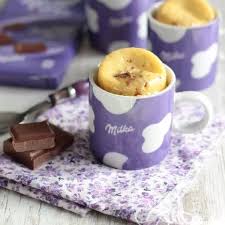 Mug Cake 10 Delicieuses Recettes Sucrees A Faire Au Micro Ondes En 2020 Recettes Sucrees Recette Recette Mugcake
