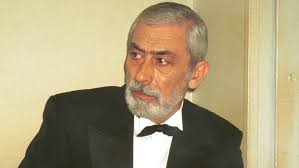 Отец — младший лейтенант константин николаевич кикабидзе (1906—1942), пропал без вести в декабре 1942 года под керчью, происходил из. On Igraet Uchastie Kikabidze V Svatah Podtverdili S Ploshadki