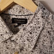 Check spelling or type a new query. Banana Republic Shirts Banana Rep Mens Floral Dress Shirt Poshmark