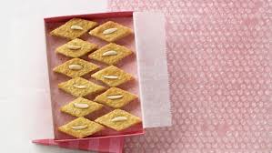 It goes without saying that christmas is the perfect excuse to make cookies—whether you're giving them as a gift, decorating them with your family, or leaving these easy christmas cookie recipes maintain all that saccharine holiday magic without requiring too much energy or attention, so you can. 12 Italian Christmas Cookies That Are Simply Magnifico Martha Stewart