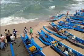 Maybe you would like to learn more about one of these? Ombak 4 Meter Hantam Pantai Baron Lima Kapal Nelayan Rusak