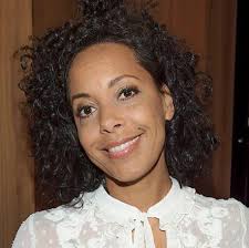 Sarah dawn finer (born 14 september 1981) is a swedish singer, songwriter and actress. Pia Herrera Community Facebook