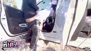 คลิปหลุดทางบ้าน น้องอิ้ง สาวพยาบาล มาชวนแฟนหนุ่มเลี้ยงวัว  มาเย็ดเสียวกันสถานที่แปลกๆ มาจอดรถกระบะแล้วมาเย็ดกันข้างทุ่งนาอย่างเด็ดจัดๆ  มาโดนเลียหีเสียวหีจัดๆแล้วมาเย็ดกันท่าหมา กลางแจ้ง ซอยหีแบบไม่กลัวใครเห็น -  หีเด้ง.net คลิปหลุด XXX คลิปโป๊ หนังโป๊ไทย