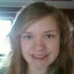 Paola Holcomb's Instagram, Twitter & Facebook