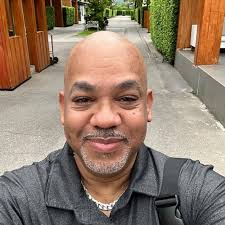 TRENDING: In a new video that has been resurfacing around Tik Tok, Georgia  insider Rusty Mansell says that Clemson star QB Trevor Lawrence was  basically ONE DAY away from committing to Georgia.