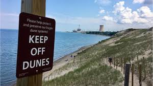 Silver lake sand dunes cabins. Family Fights Lake Michigan Sand Dune But State Says To Stop