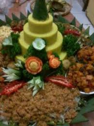Perayaan itu pun kemudian identik dengan kue tart yang nasi tumpeng dengan tampilan manis kayak gini, akan cocok banget dijadiin simbol kasih sayang di hari ulang tahun ibumu. Az Yulian Yulitantari Profil Pinterest