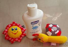 This baby bath product does not irritate or harm your baby's delicate skin. Chicco Baby Moments Gentle Body Wash And Shampoo Review Ibh