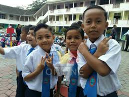 By guru besar sk bandar sri damansara 3. Buletin Tv3 On Twitter Pelbagai Kerenah Serta Gelagat Dirakamkan Di Sekolah Kebangsaan Bandar Sri Damansara 3 Pada Hari Persekolahan Pertama Bagi Tahun 2018 Ia Dimeriahkan Lagi Dengan Kehadiran Van Milo Dan Selebriti